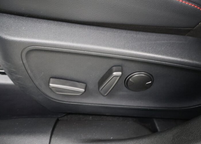 Ford Kuga 2.5 PHEV ST-Line X