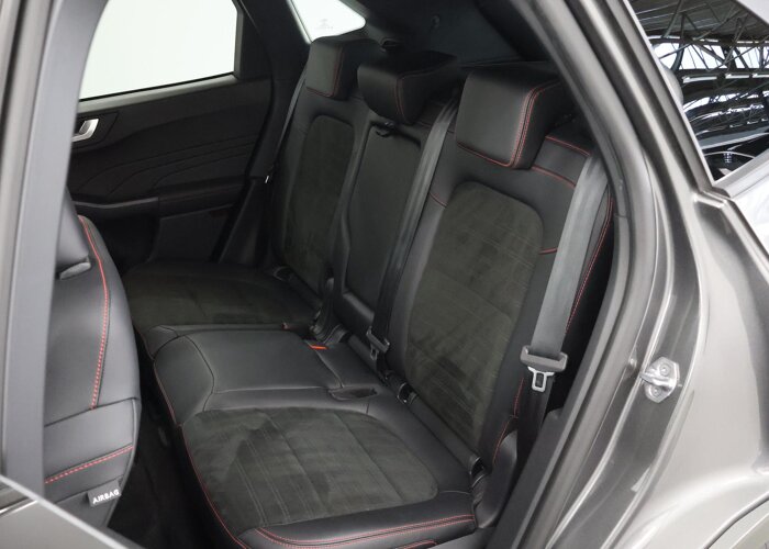 Ford Kuga 2.5 PHEV ST-Line X Black Pack