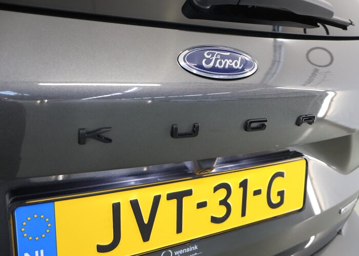 Ford Kuga 2.5 PHEV ST-Line X Black Pack