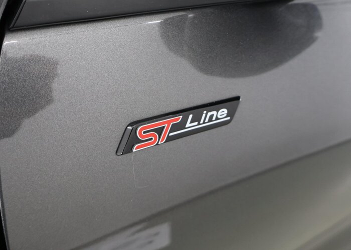 Ford Kuga 2.5 PHEV ST-Line X Black Pack