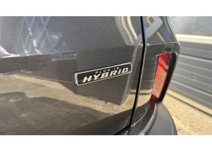 Ford Kuga MCA (MY2026.75) Titanium 2.5 Plug-in Hybride e-CVT automaat 2.5 PHEV Titanium