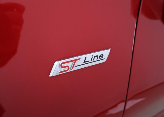 Ford Puma 1.0 EcoBoost Hybrid ST-Line X