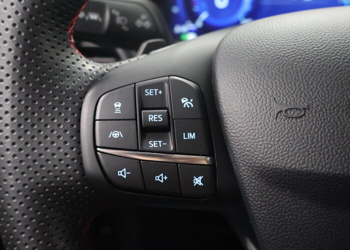 Ford Puma 1.0 EcoBoost Hybrid ST-Line X