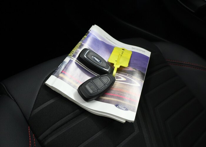 Ford Puma 1.0 EcoBoost Hybrid ST-Line X