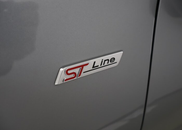 Ford Puma 1.0 EcoBoost Hybrid ST-Line X
