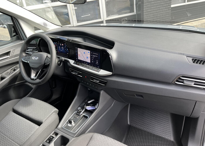 Ford Transit Connect 1.5 EcoBoost PHEV L1 Limited 150pk!