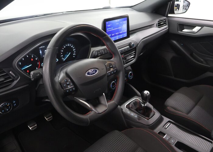 Ford Focus MCA ST-Line Style 1.0 EcoBoost Hybrid 6-bak 5-deur
