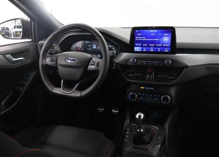 Ford Focus MCA ST-Line Style 1.0 EcoBoost Hybrid 6-bak 5-deur