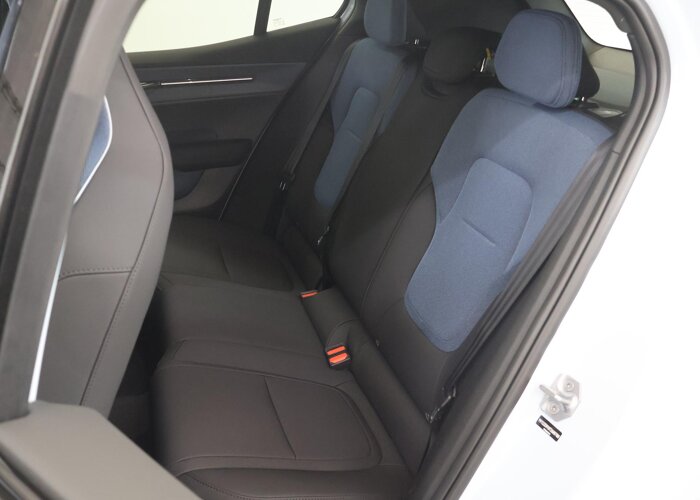 Volvo EX30 Single Motor Extended Range Plus 69 kWh