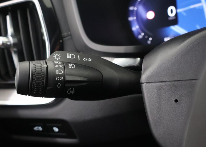 Volvo V60 2.0 T6 Plug-in hybrid AWD Ultra Dark