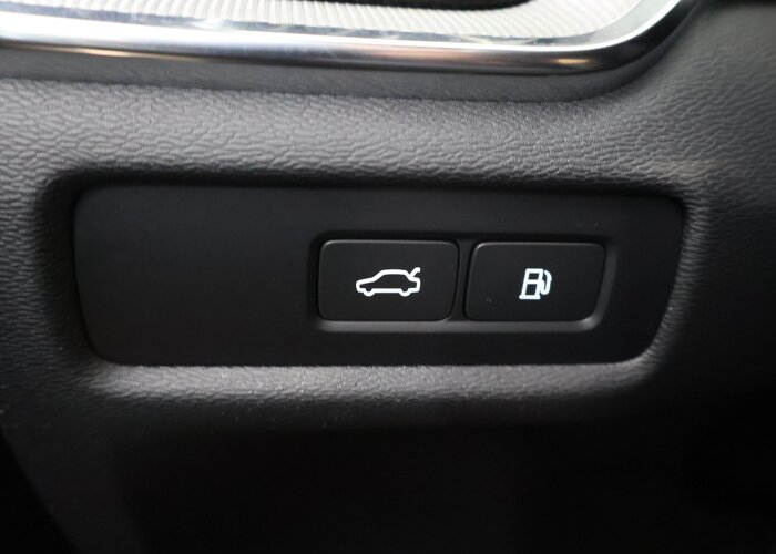 Volvo V60 2.0 T6 Plug-in hybrid AWD Ultra Dark