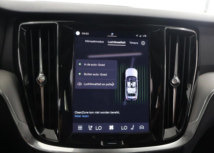 Volvo V60 2.0 T8 Plug-in hybrid AWD Ultra Dark