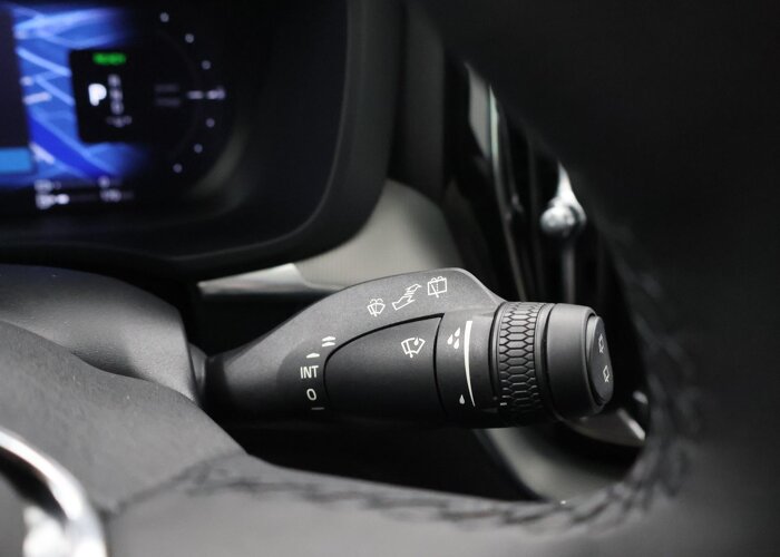 Volvo XC60 2.0 T6 Plug-in hybrid AWD Plus Dark