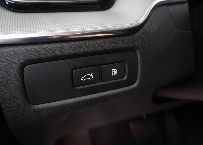 Volvo XC60 2.0 T6 Plug-in hybrid AWD Plus Dark