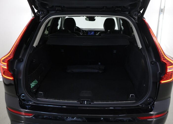 Volvo XC60 2.0 T6 Plug-in hybrid AWD Plus Dark