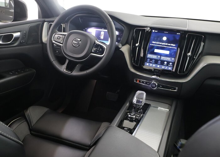 Volvo XC60 2.0 T6 Plug-in hybrid AWD R-Design