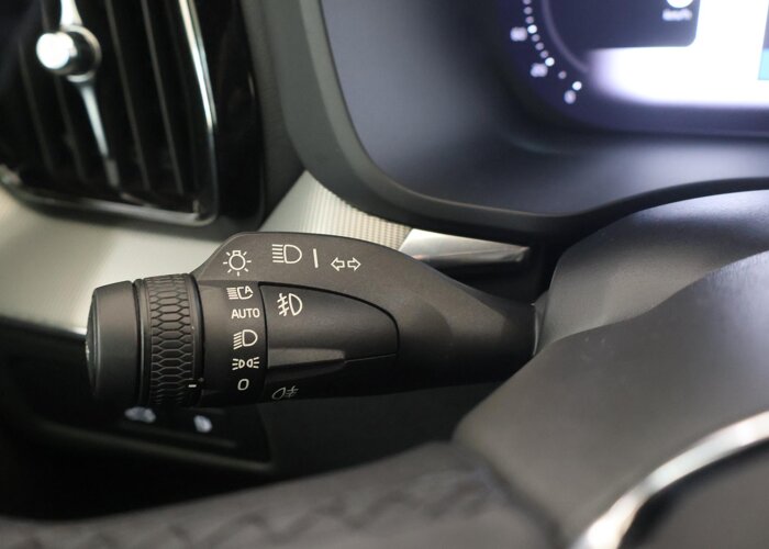 Volvo XC60 2.0 T6 Plug-in hybrid AWD R-Design
