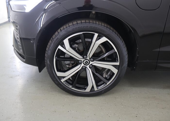 Volvo XC60 2.0 T6 Plug-in hybrid AWD R-Design