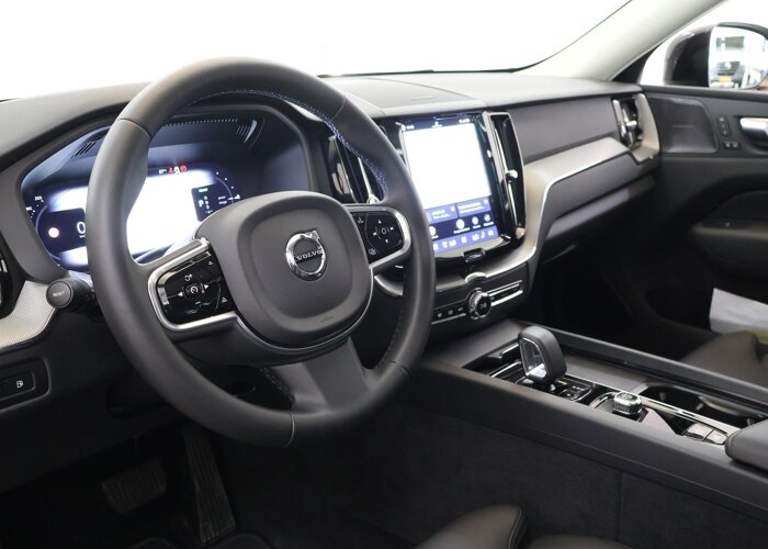 Volvo XC60 2.0 T8 Plug-in hybrid AWD Plus Dark