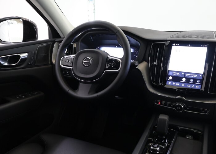 Volvo XC60 2.0 T8 Plug-in hybrid AWD Plus Dark