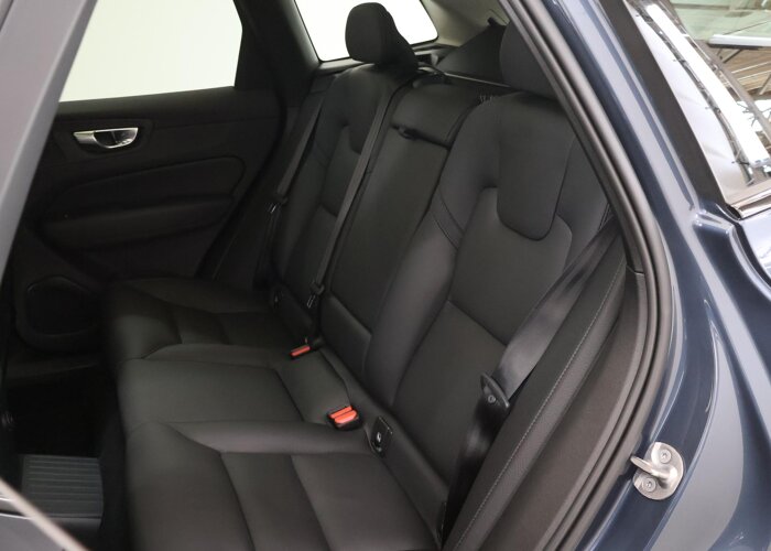 Volvo XC60 2.0 T8 Plug-in hybrid AWD Plus Dark