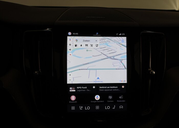 Volvo XC60 2.0 T8 Plug-in hybrid AWD Plus Dark