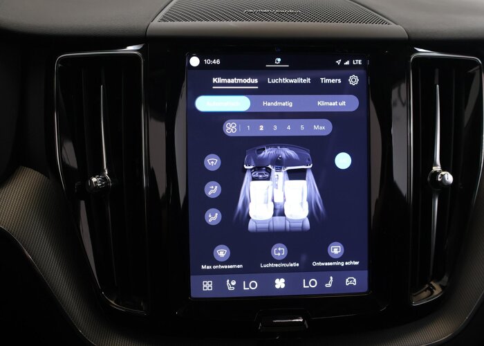 Volvo XC60 2.0 T8 Plug-in hybrid AWD Plus Dark