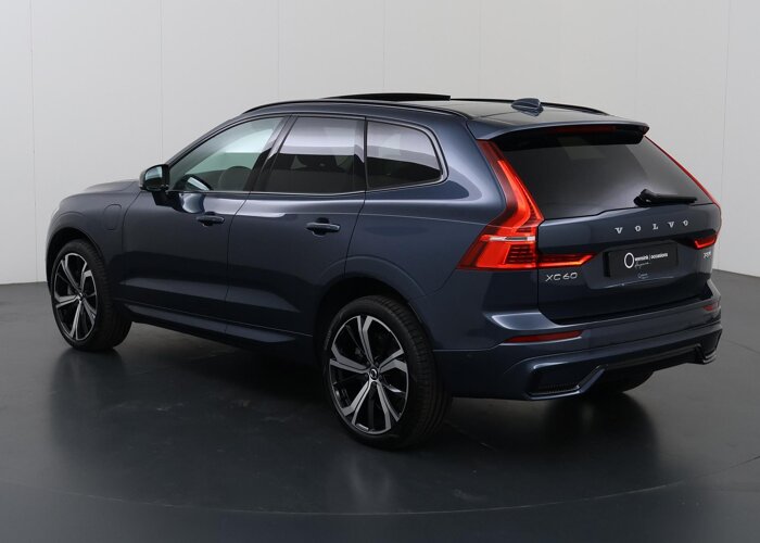 Volvo XC60 2.0 T8 Plug-in hybrid AWD Plus Dark