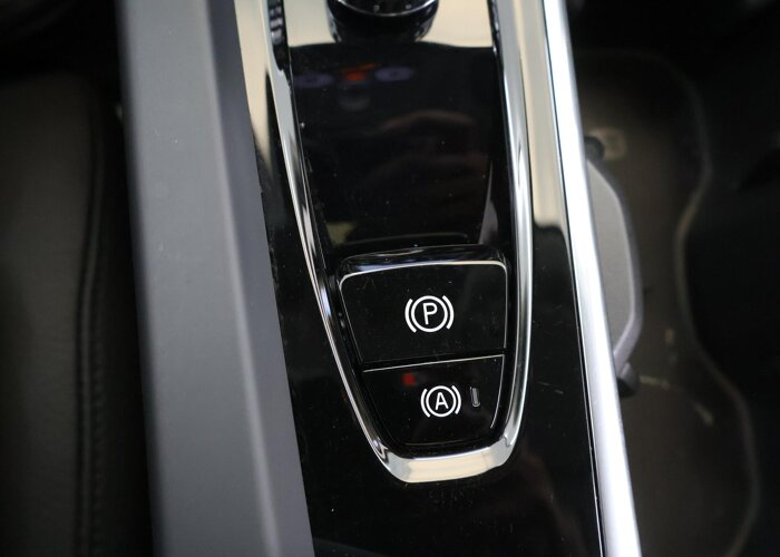 Volvo XC60 2.0 T8 Plug-in hybrid AWD Plus Dark