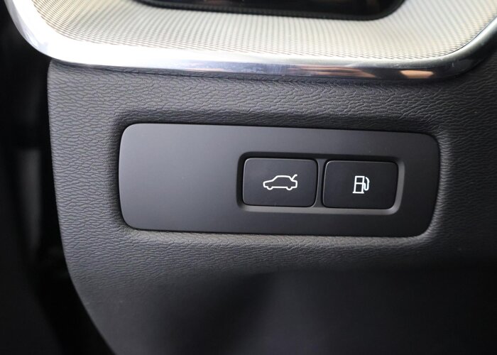 Volvo XC60 2.0 T8 Plug-in hybrid AWD Plus Dark