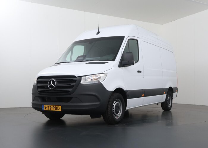 Mercedes-Benz Sprinter 317 CDI L2 H2 Pro