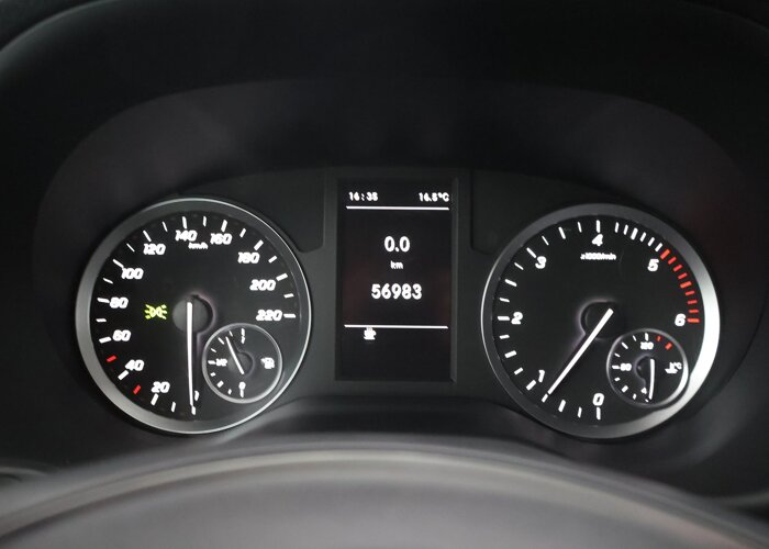 Mercedes-Benz Vito 110 CDI | Lang L2