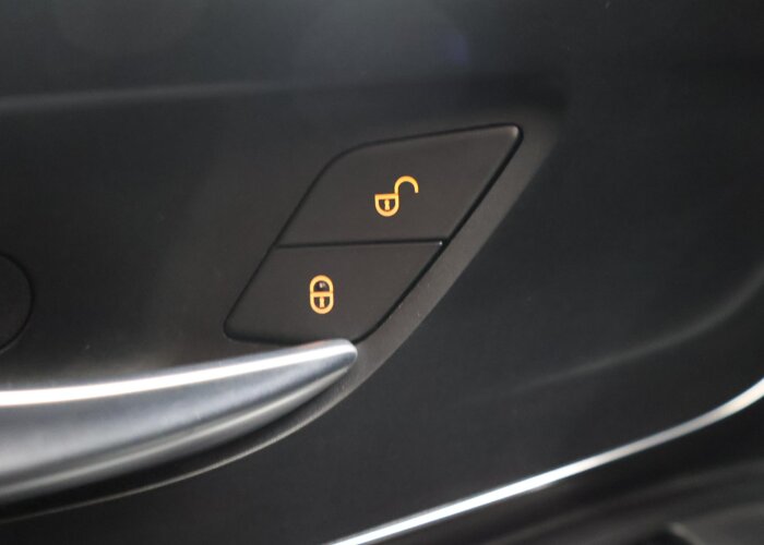 Mercedes-Benz Vito 110 CDI | Lang L2
