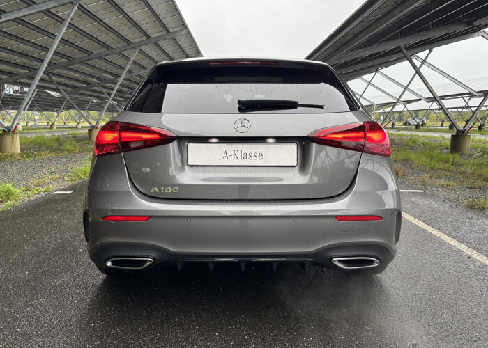 Mercedes-Benz A-Klasse 180 Business Solution AMG