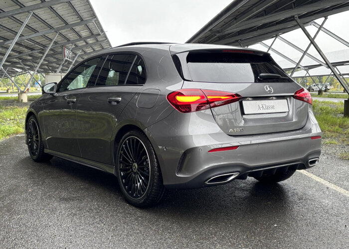 Mercedes-Benz A-Klasse 180 Business Solution AMG