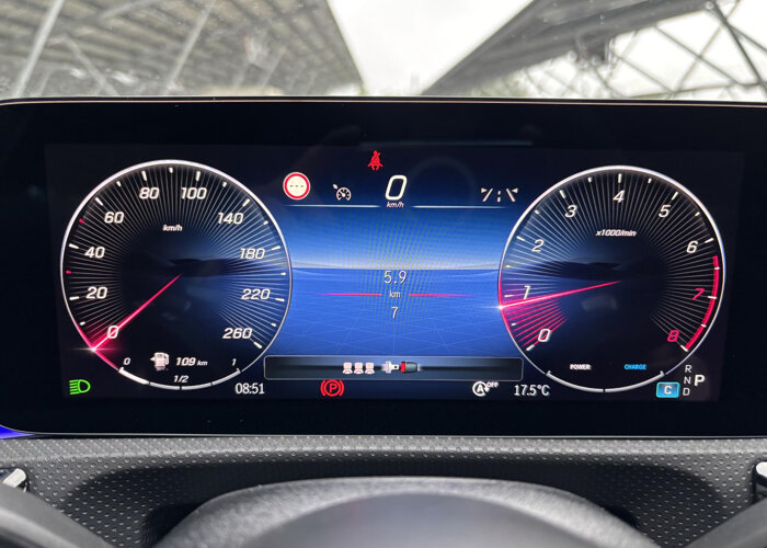 Mercedes-Benz A-Klasse 180 Business Solution AMG