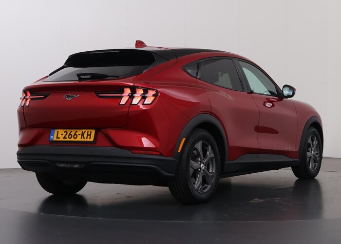 Ford Mustang Mach-E RWD 75 kWh