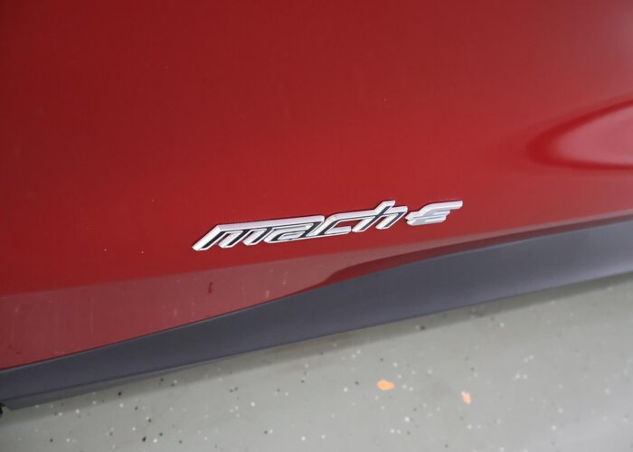 Ford Mustang Mach-E RWD 75 kWh