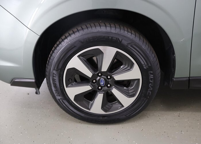 Subaru Forester 2.0 Premium