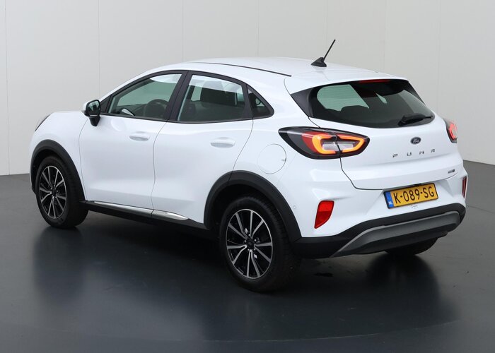 Ford Puma 1.0 EcoBoost Hybrid Titanium