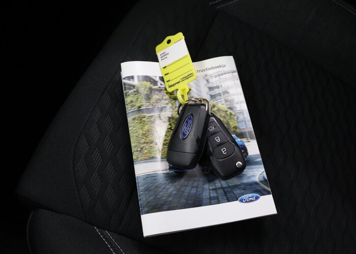 Ford Puma 1.0 EcoBoost Hybrid Titanium