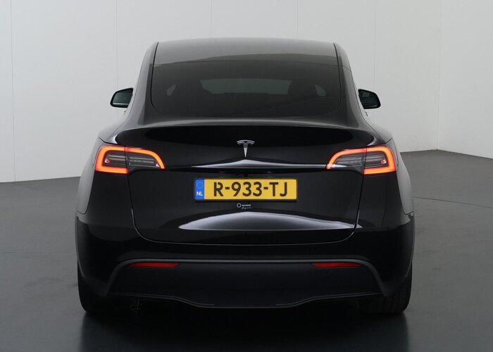 Tesla Model Y RWD 58 kWh