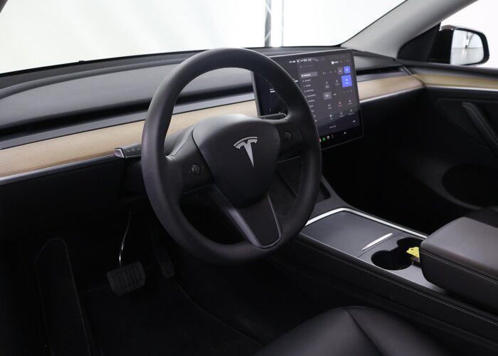 Tesla Model Y RWD 58 kWh
