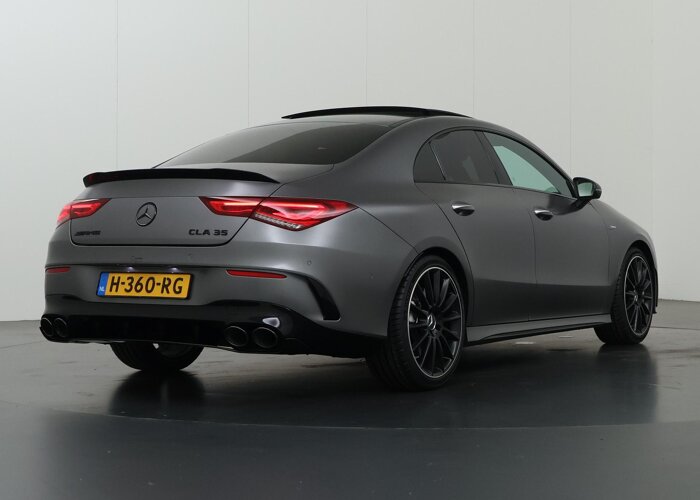 Mercedes-Benz CLA-Klasse AMG 35 4MATIC Premium Plus