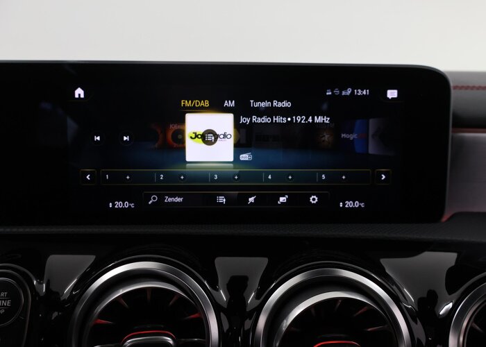 Mercedes-Benz CLA-Klasse AMG 35 4MATIC Premium Plus