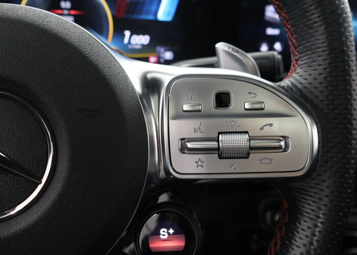 Mercedes-Benz CLA-Klasse AMG 35 4MATIC Premium Plus