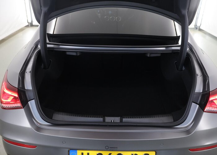 Mercedes-Benz CLA-Klasse AMG 35 4MATIC Premium Plus