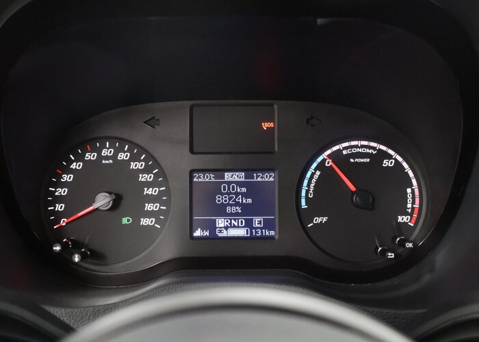 Mercedes-Benz eSprinter L2 H2 | 55 kWh | 141 KM WLTP |
