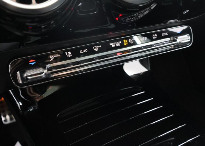 Mercedes-Benz CLA-Klasse 250 Premium