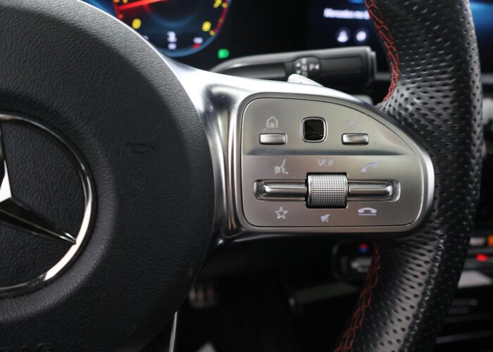 Mercedes-Benz CLA-Klasse 250 Premium